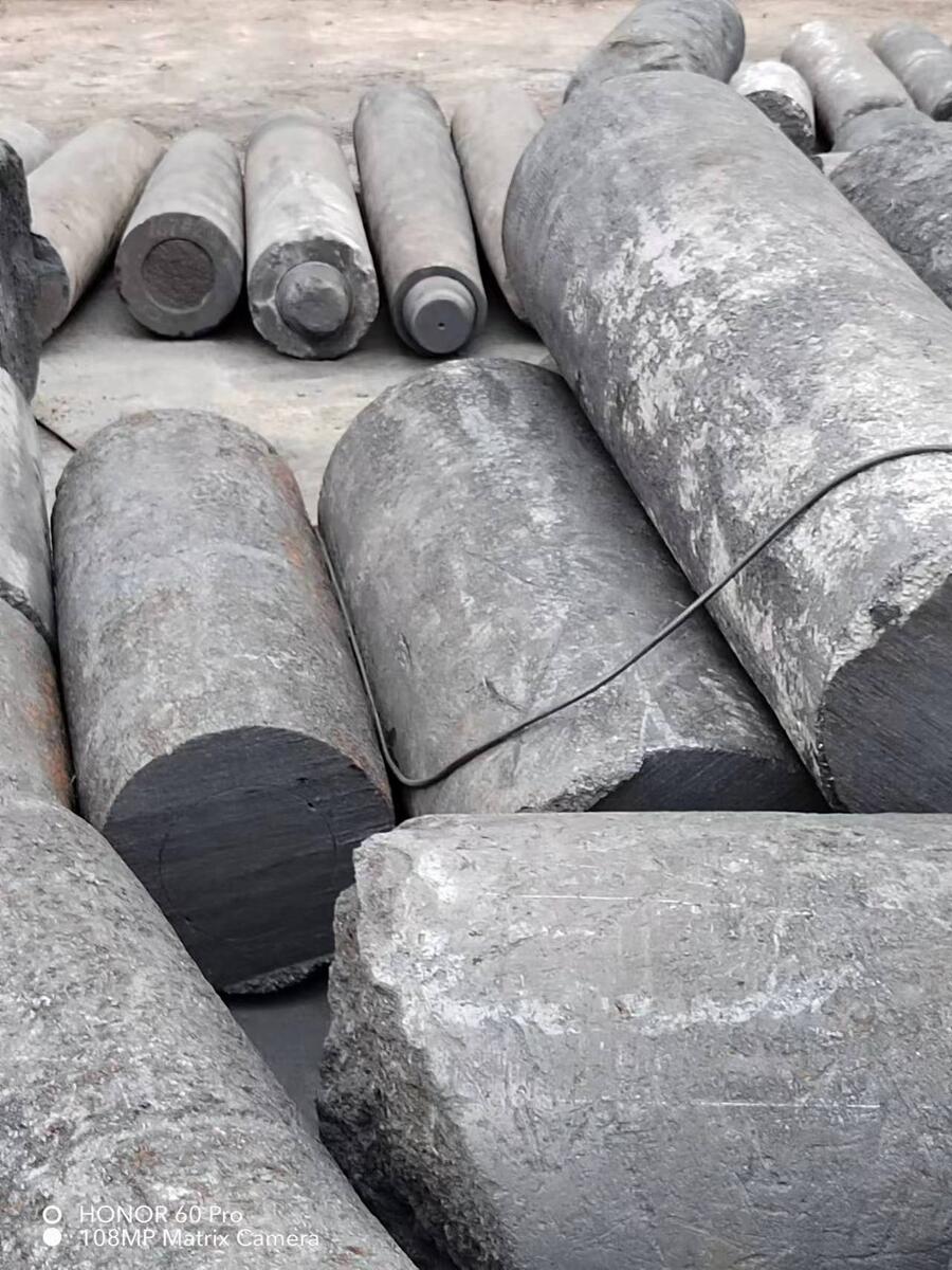 湖北回收廢石墨換熱器多少錢一噸