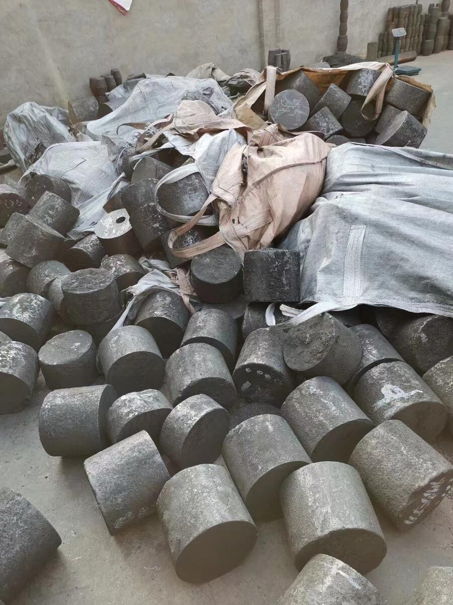 重慶哪里回收廢舊石墨回收價